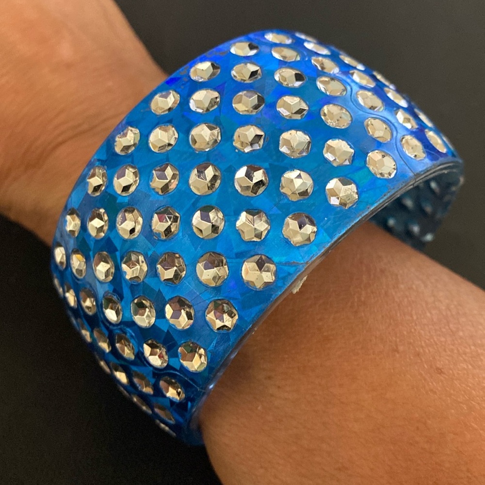 Acrylic Wide Cuff Bangle Bracelets - blue with silver - Picture 2 of 7